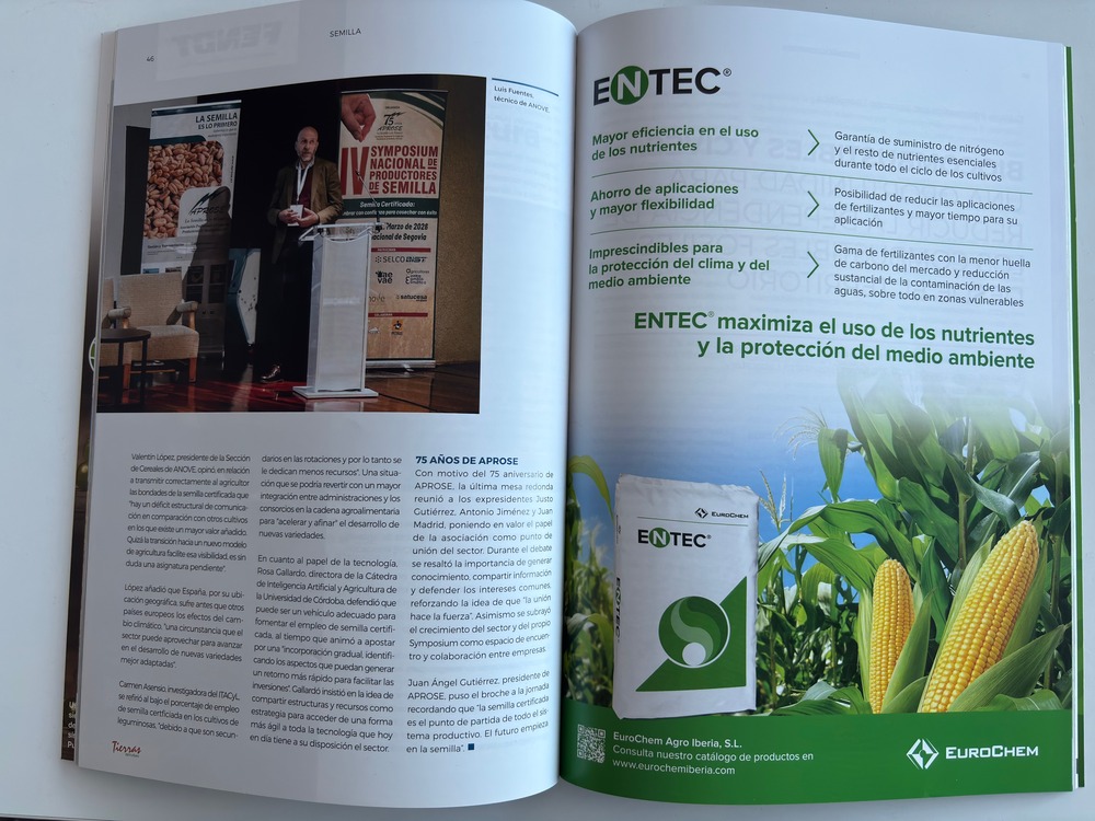 Doble página de revista con el anuncio de ENTEC sobre el uso eficiente de los nutrientes